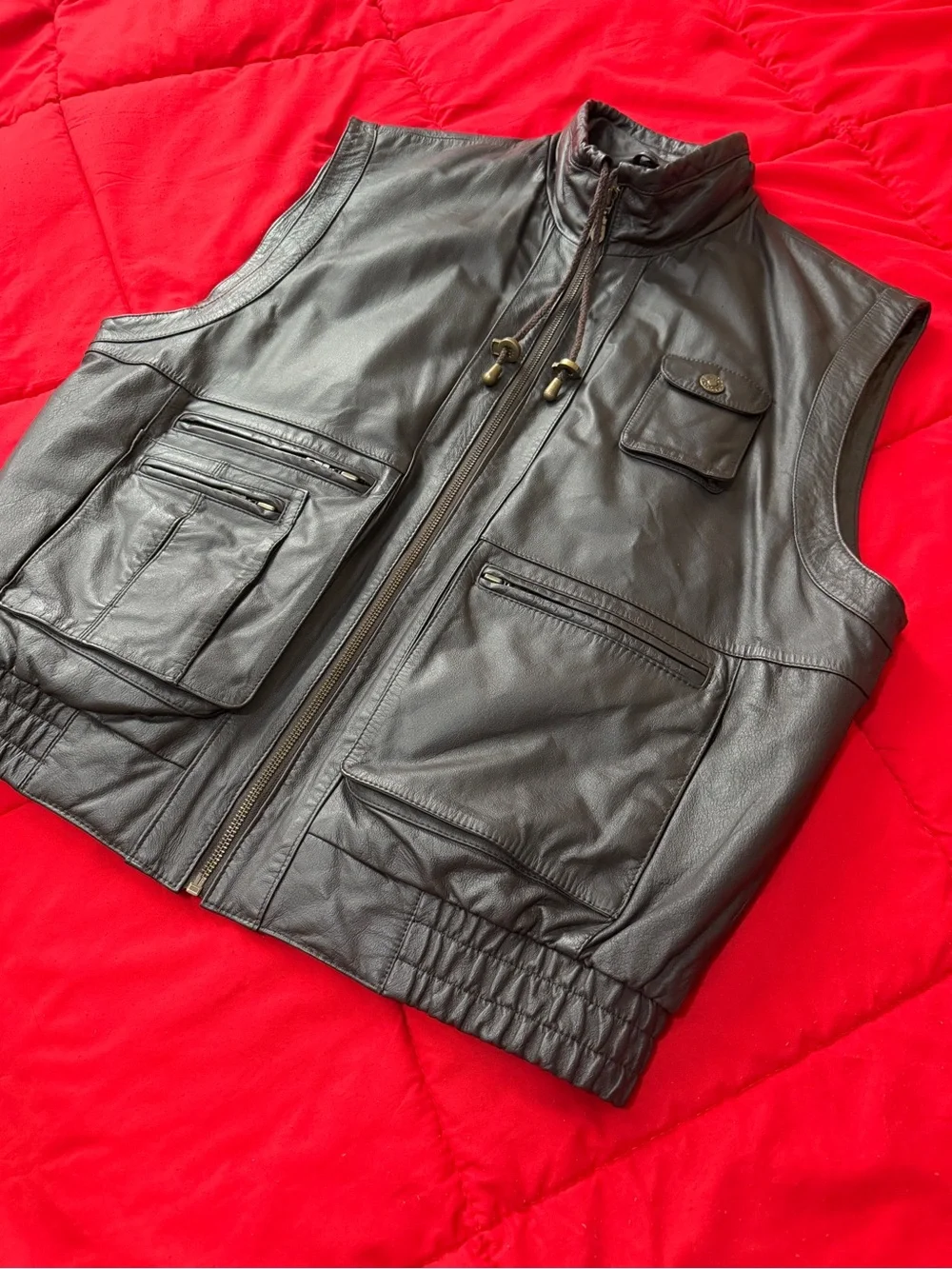 Men's Brown Leather Utility Vest - Classic Zip Front
